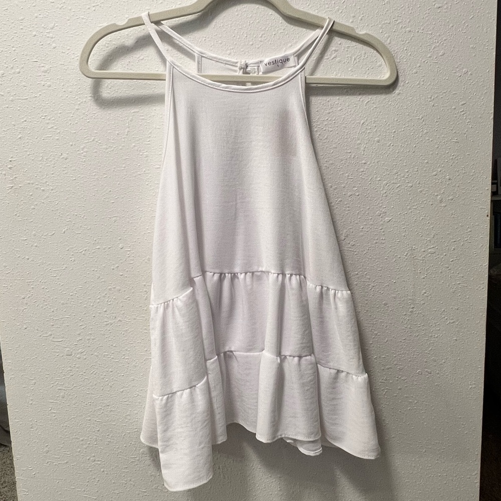 Vestique White Tank - size small